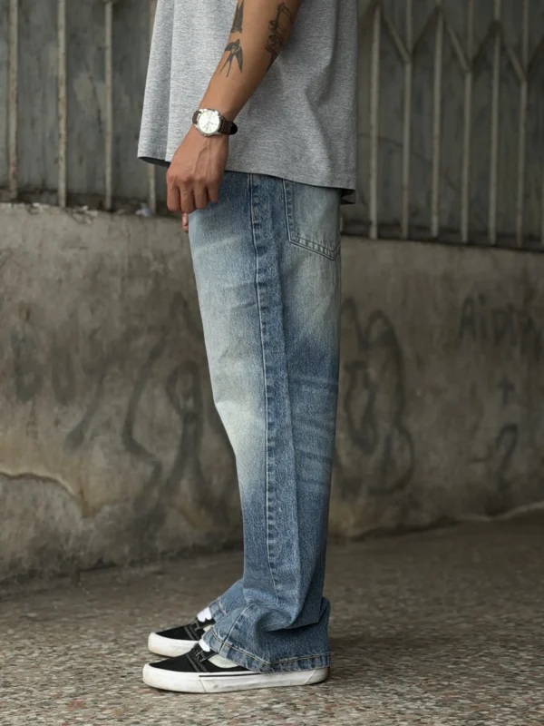 شلوار جین بوت کات آبی Bershka - Image 2